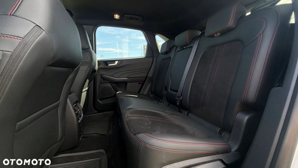 Ford Kuga - 22