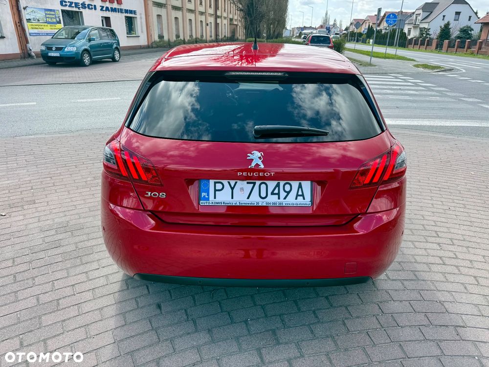 Peugeot 308 PureTech 130 GPF EAT8 Stop & Start Allure Pack - 4