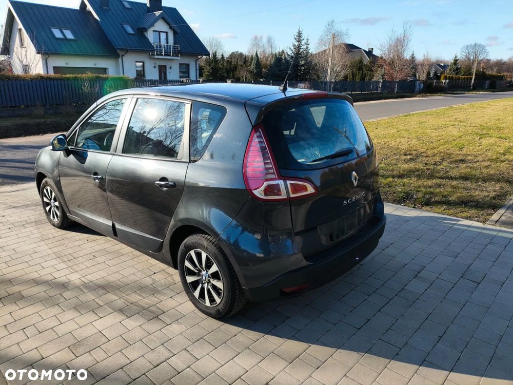 Renault Scenic 1.6 16V Expression - 6