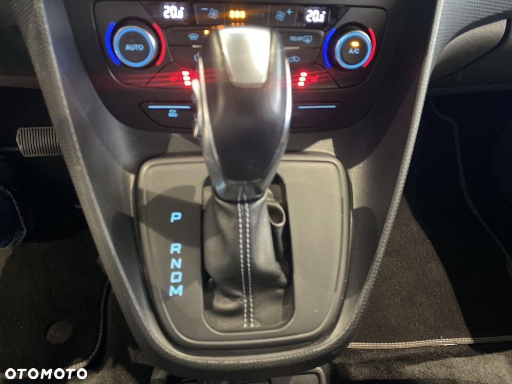 Ford Tourneo Connect - 21