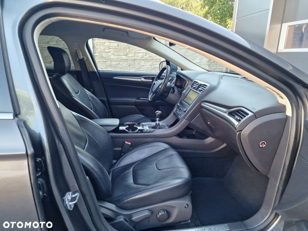 Ford Mondeo 2.0 TDCi STart-Stopp Titanium - 25