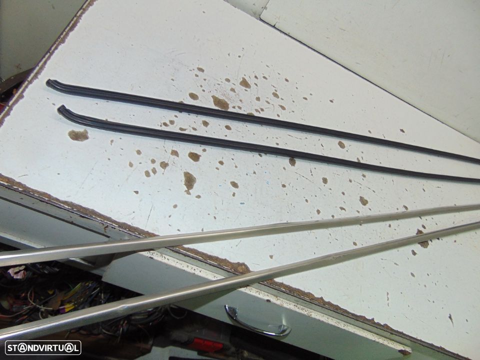 Renault 11 frisos das embaladeiras/tejadilho - 3