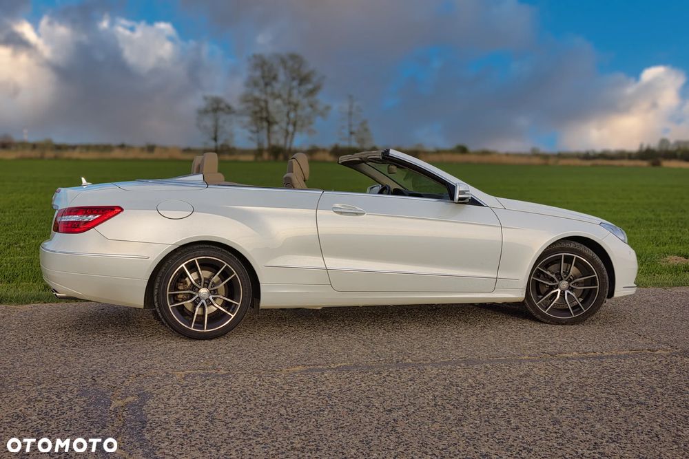 Mercedes-Benz Klasa E 350 CGI BlueEffICIENCY - 36