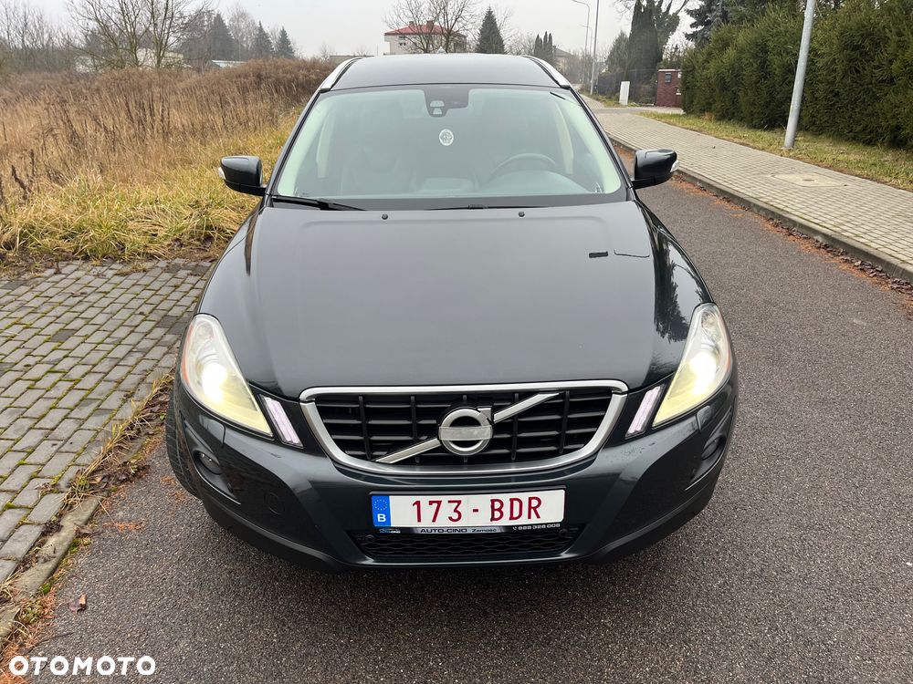 Volvo XC 60 - 4