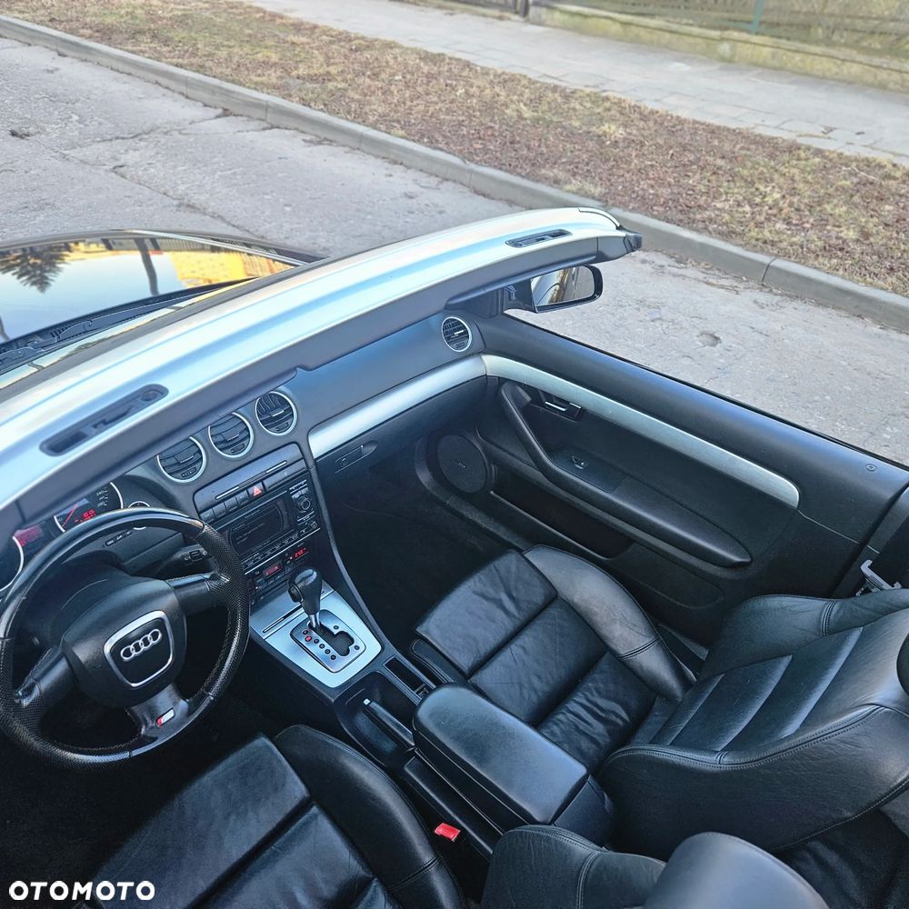 Audi A4 Cabrio - 27