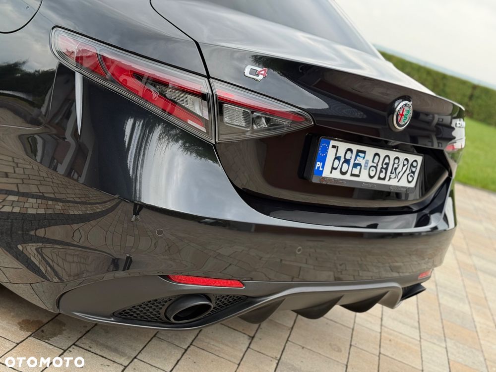 Alfa Romeo Giulia 2.0 Turbo Veloce Q4 - 38