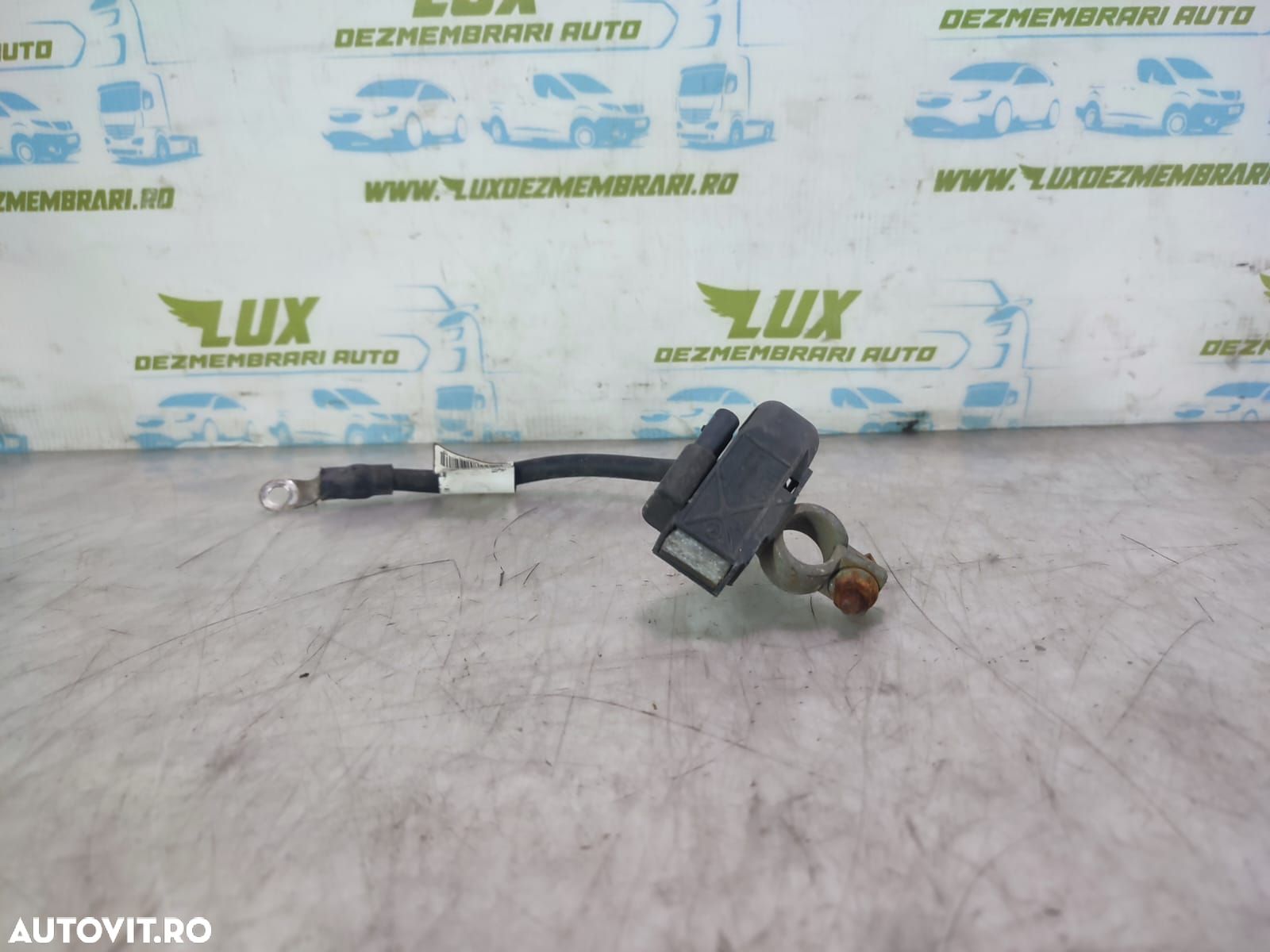 Borna baterie cu minus A2045421418 Mercedes-Benz C-Class W204/S204 [2 - 1