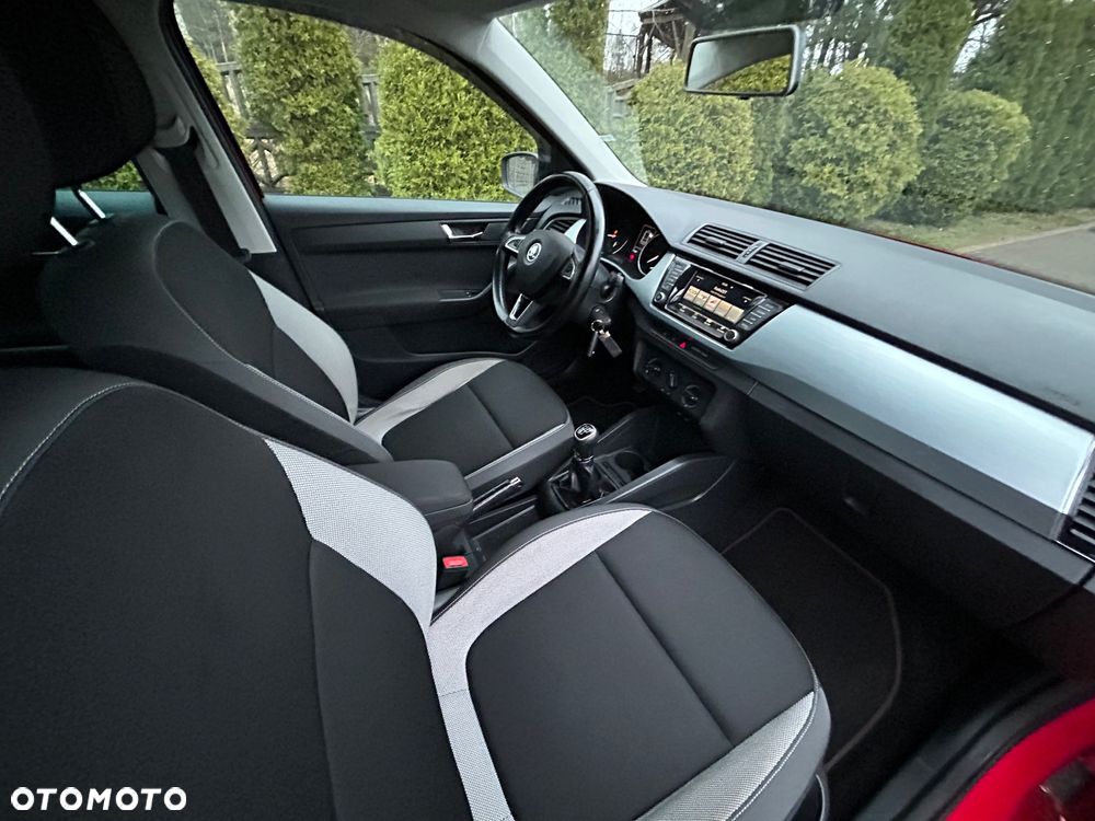 Skoda Fabia 1.2 TSI Cool Edition Red & Grey - 8