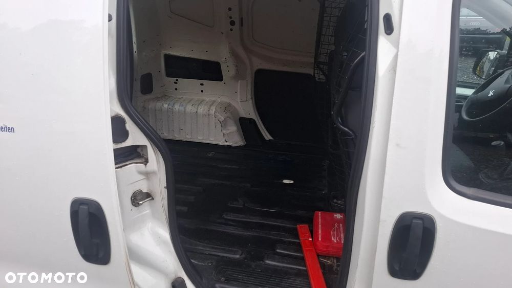 Peugeot Bipper 1.4 HDi VTC - 7