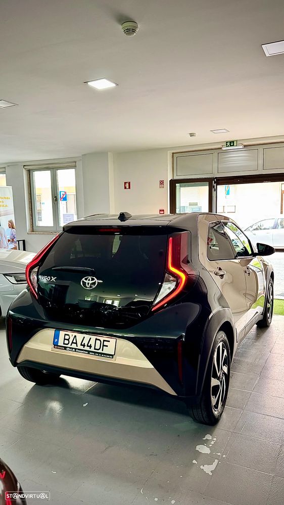 Toyota Aygo X 1.0 Pulse CVT - 9