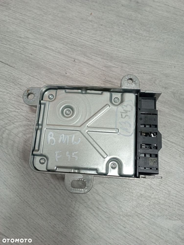 BMW F45 SENSOR AIRBAG MODUŁ 6818812 - 2