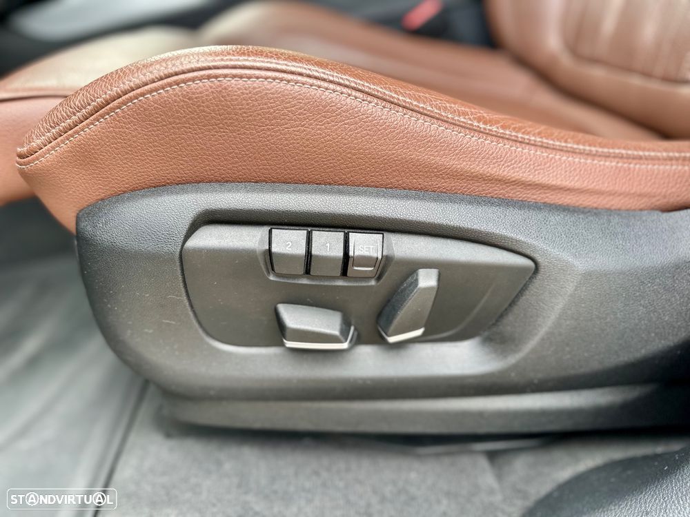 BMW X5 25 d sDrive Pack M - 52