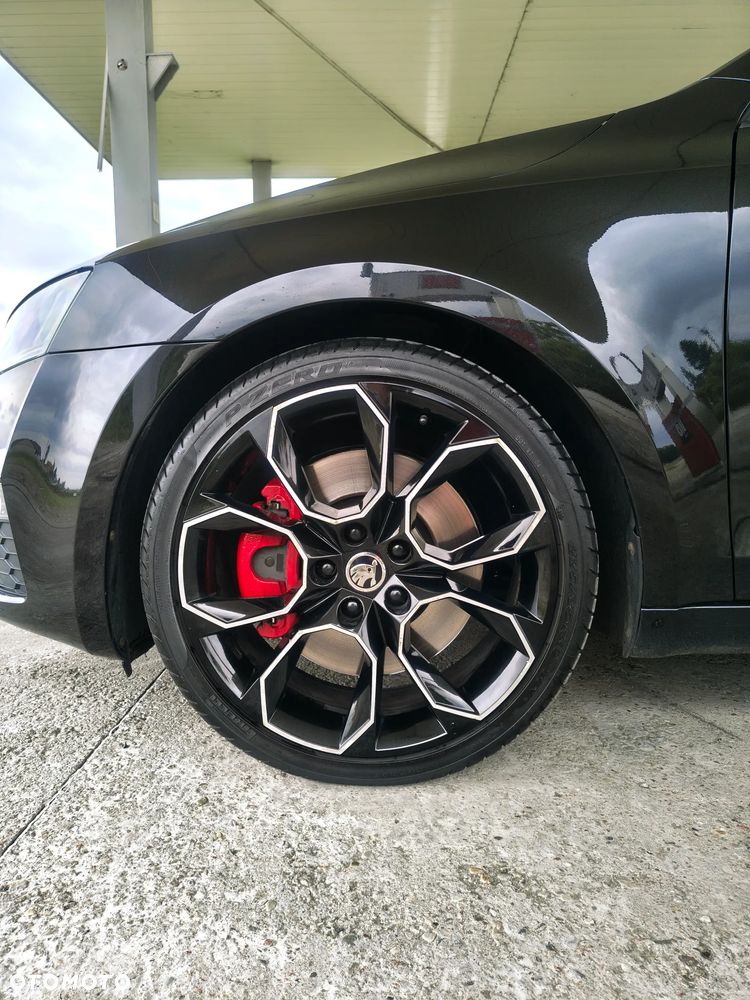 Skoda Octavia 2.0 TSI RS 230 DSG - 11