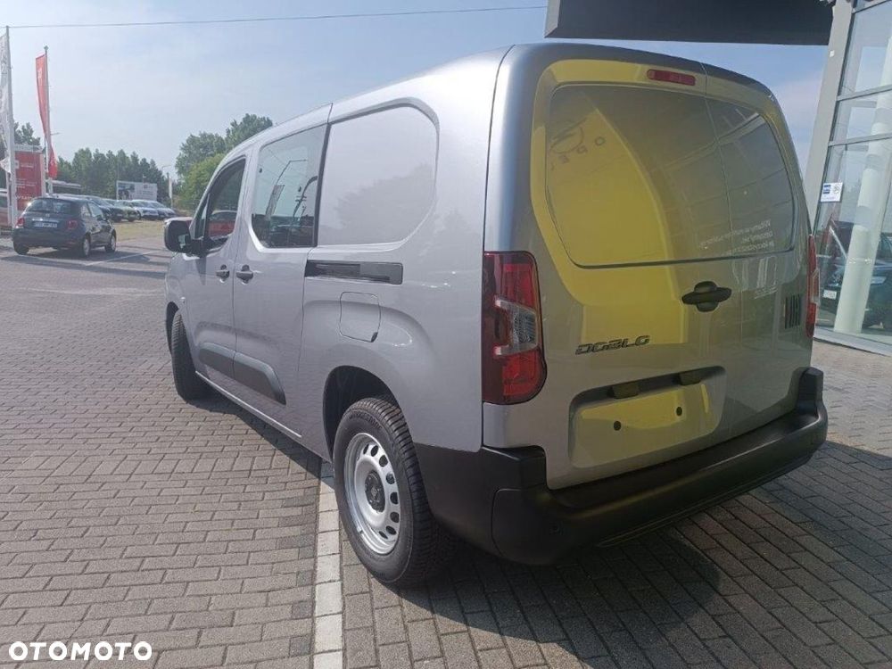 Fiat Doblo Maxi CrewVan 1.5 BlueHDI S&S (bryg.) - 9