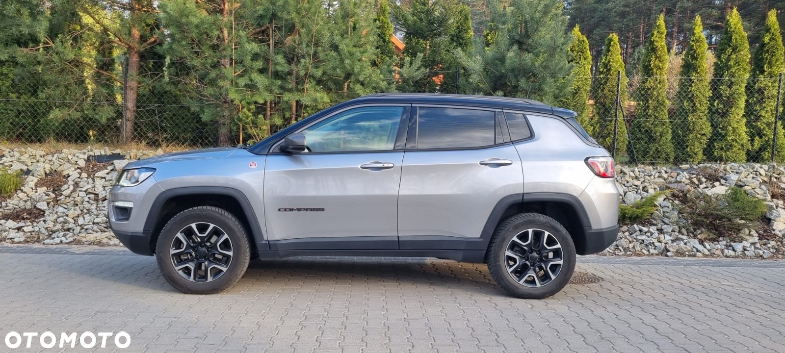 Jeep Compass - 4