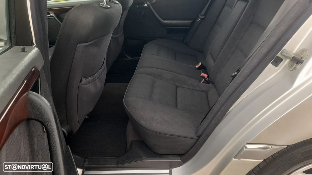 Mercedes-Benz C 200 Kompressor Classic - 26