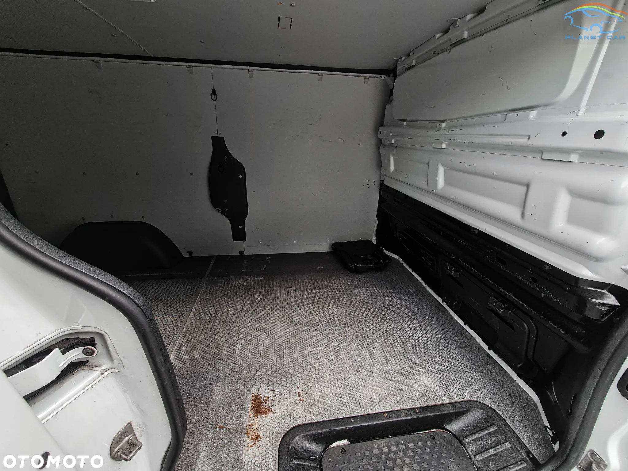 Renault 2015 Renault Trafic III Furgon LONG 1.6 dCi 120KM - 17