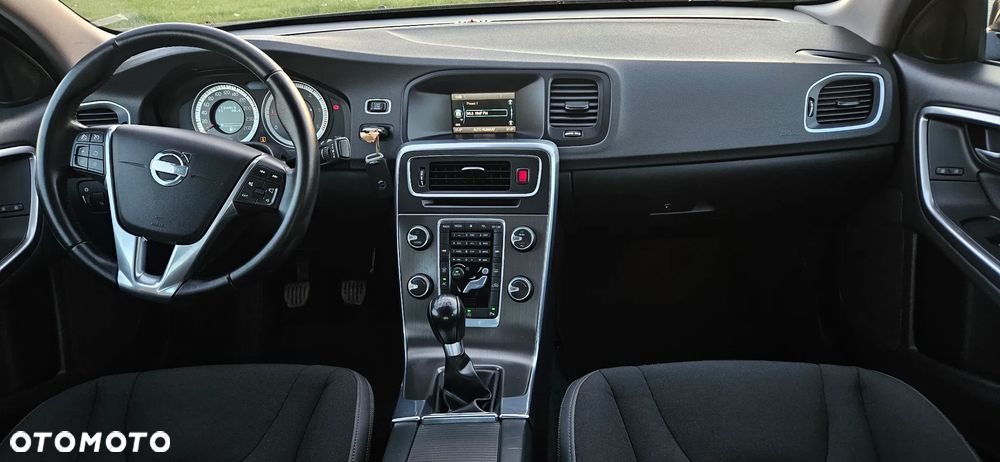 Volvo S60 D3 Edition Pro - 8