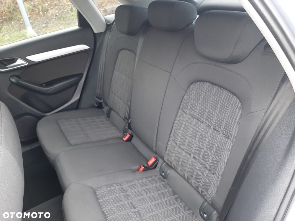 Audi Q3 2.0 TDI Quattro S tronic - 24