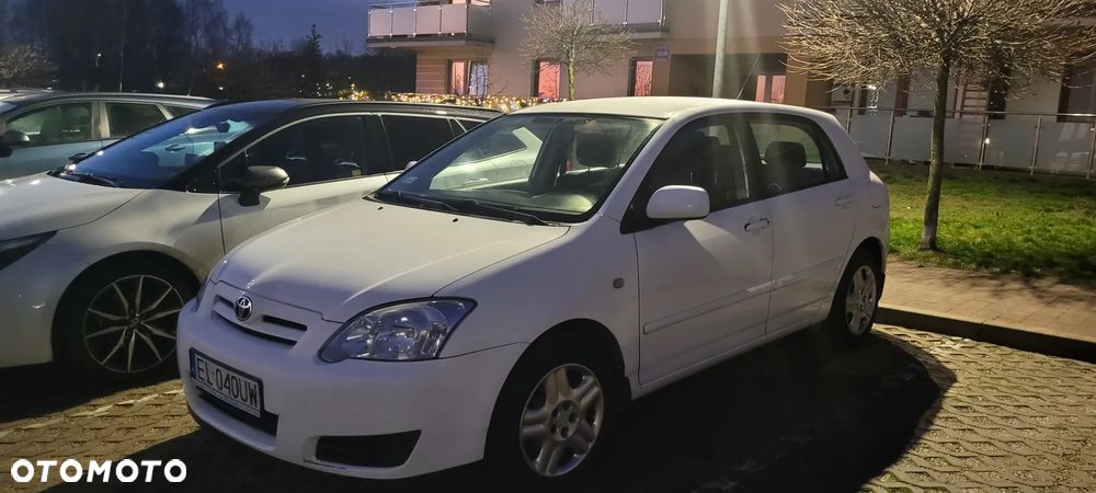 Toyota Corolla 1.4 VVT-i Terra Polaris - 1