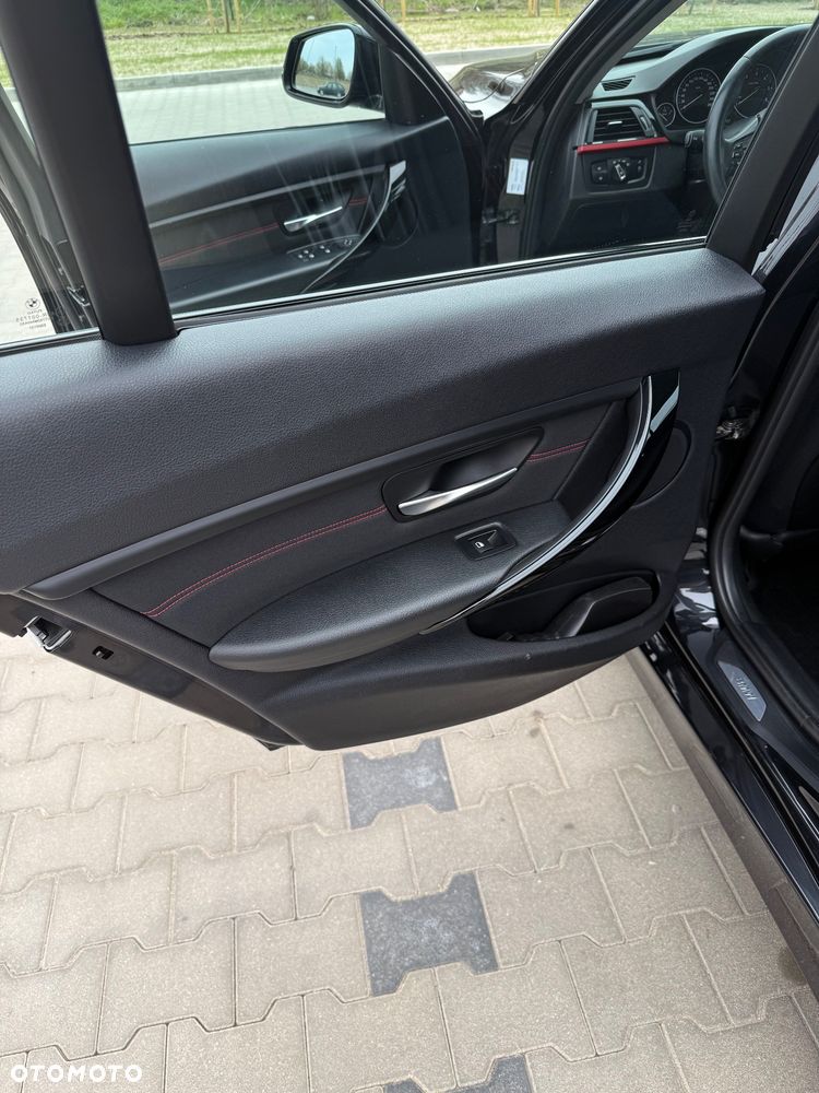 BMW Seria 3 - 16