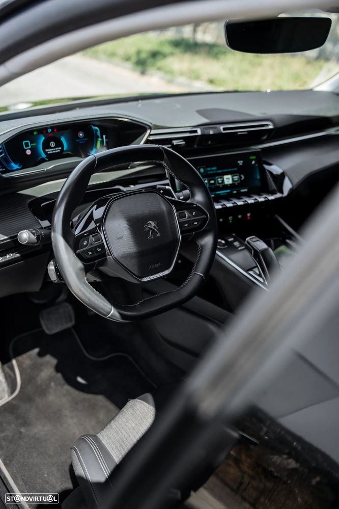 Peugeot 508 1.6 Hybrid Allure e-EAT8 - 26