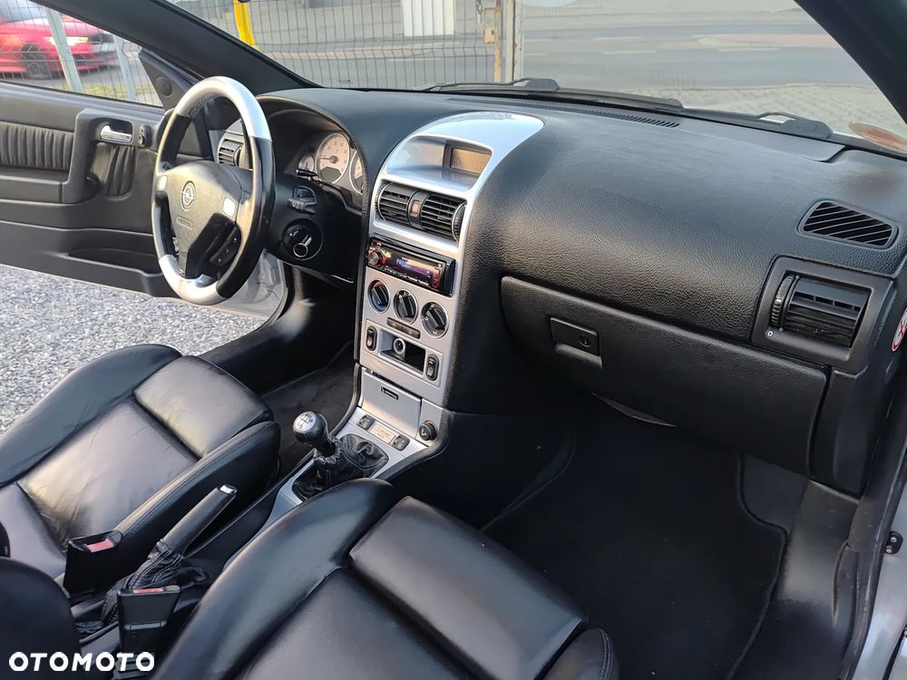 Opel Astra 1.8 16V Edition 1 - 26