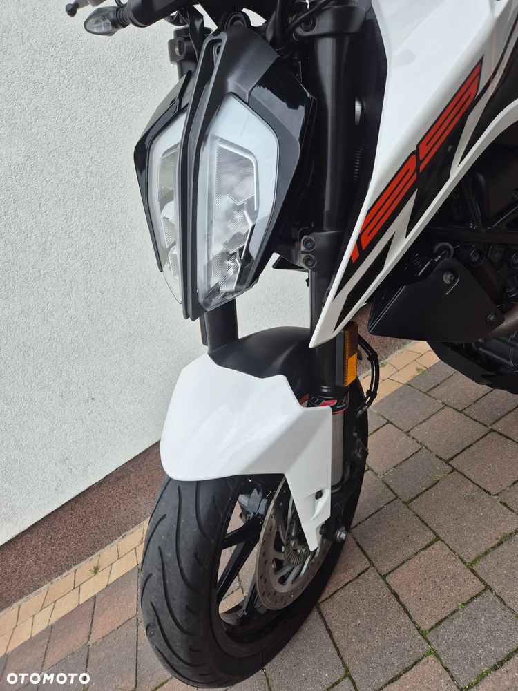 KTM Duke 125 - 14