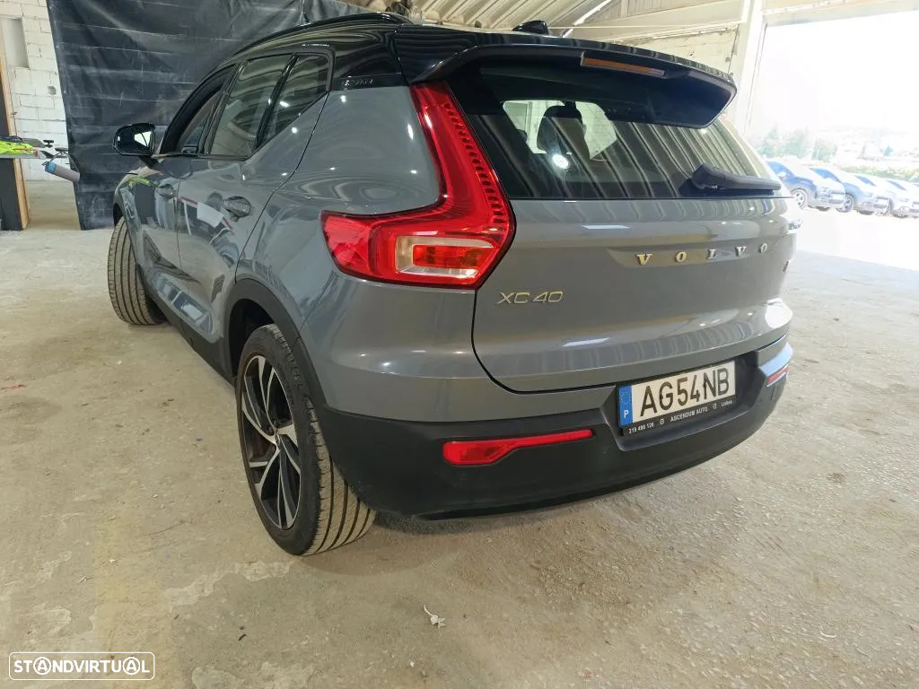 Volvo XC 40 1.5 T5 PHEV R-Design Expression - 2