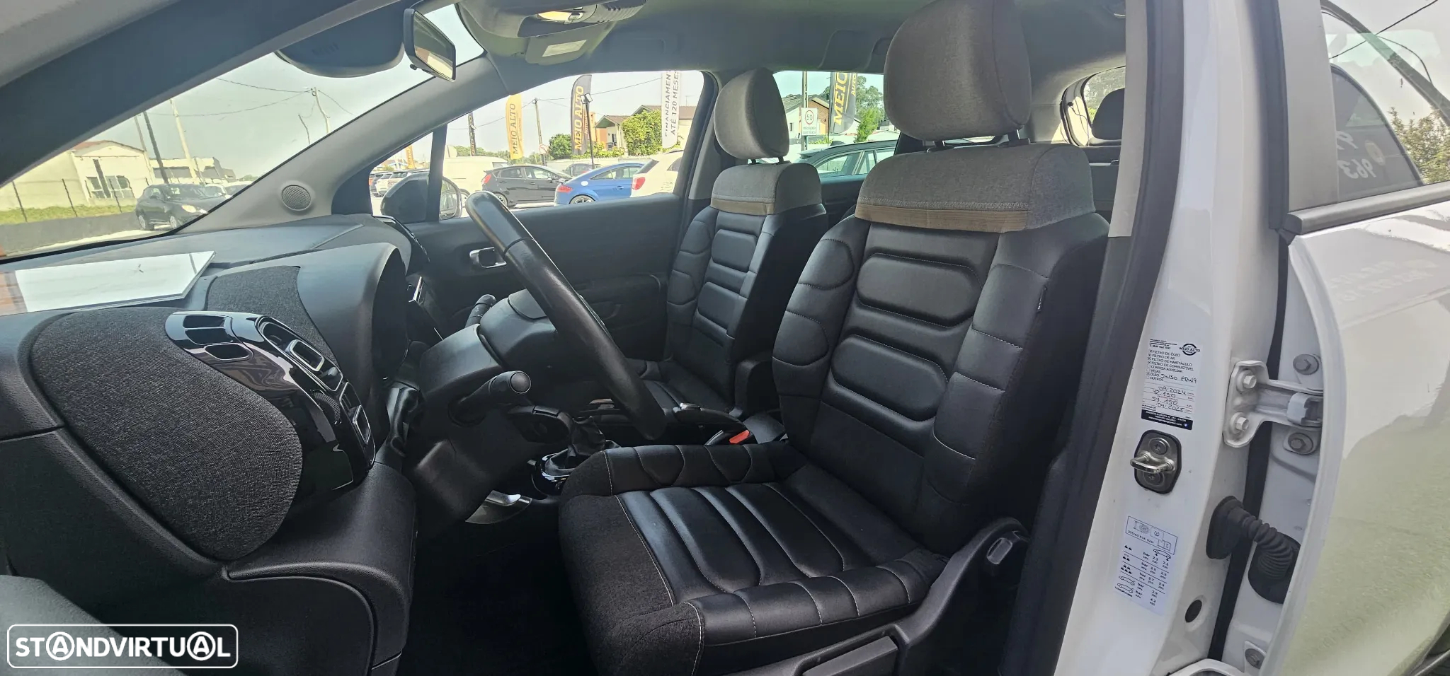Citroën C3 Aircross 1.5 BlueHDi Feel - 14
