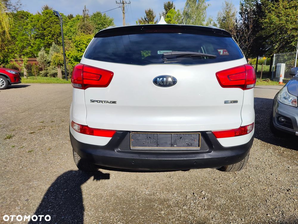 Kia Sportage 2.0 CRDI 4WD Dream-Team Edition - 13