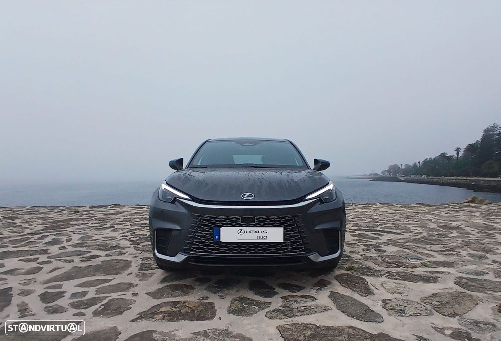 Lexus LBX Emotion - 14