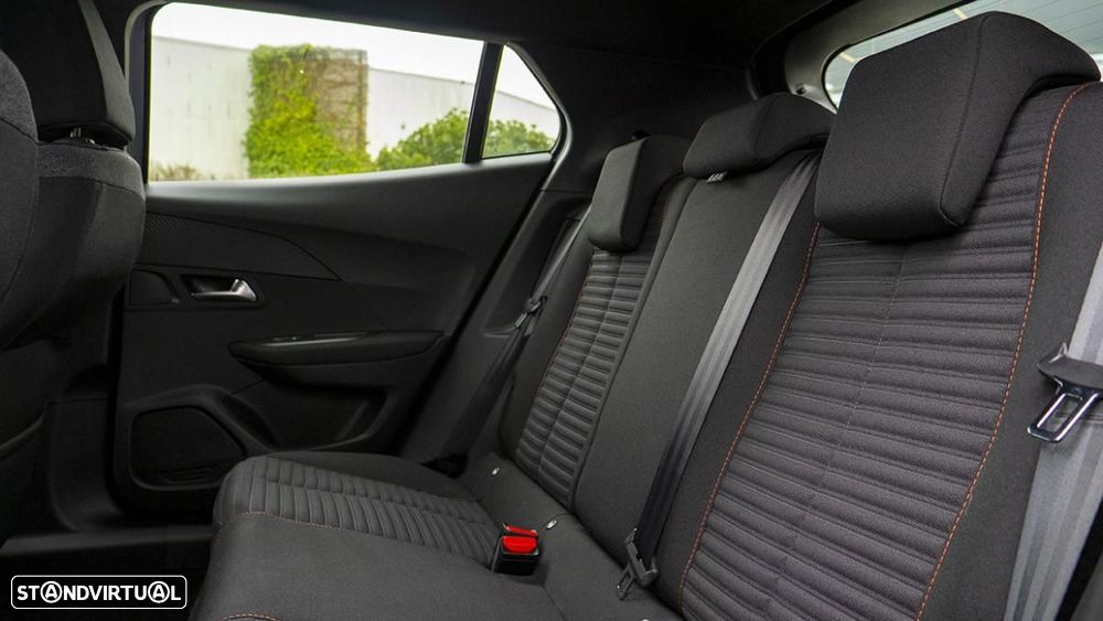 Peugeot e-2008 50 kWh Active Pack - 34