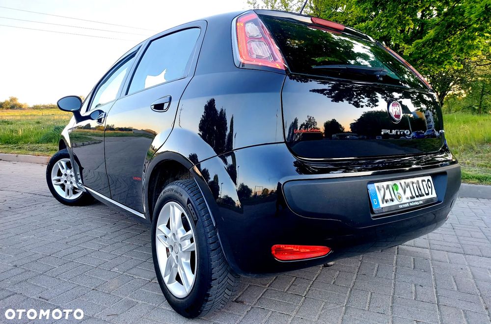 Fiat Punto Evo 1.4 8V Racing - 12