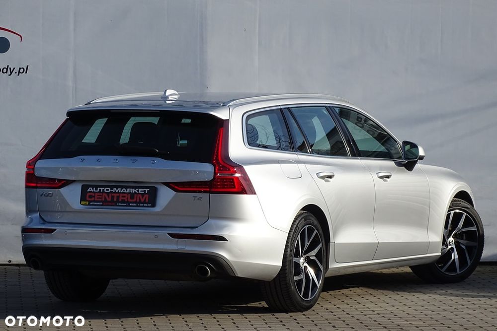 Volvo V60 T4 Geartronic Momentum - 12