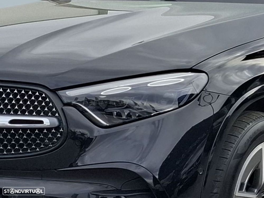 Mercedes-Benz GLC 300 de Coupe 4Matic - 3