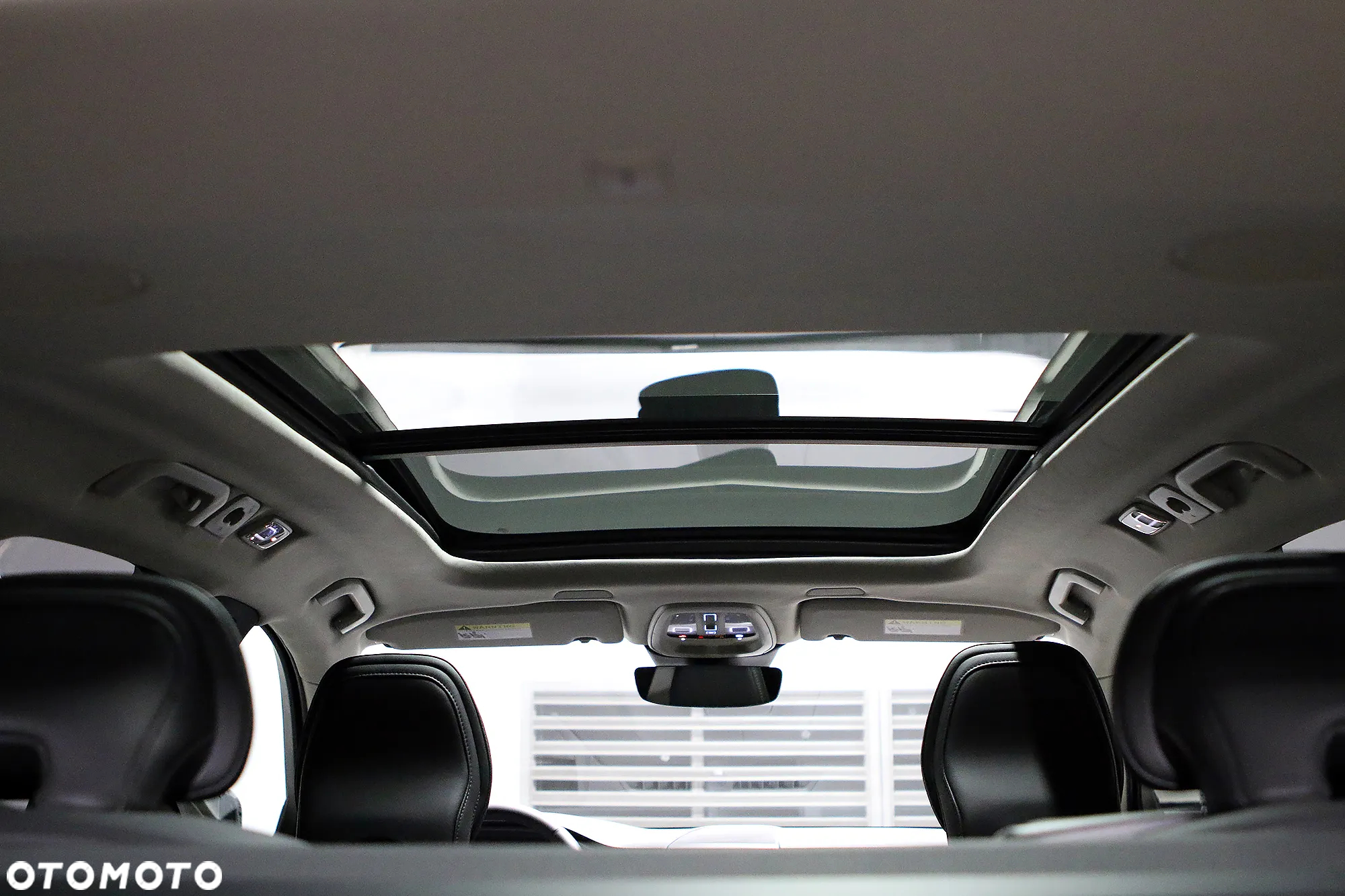 Volvo XC 60 B5 B AWD Ultimate Black Edition - 33