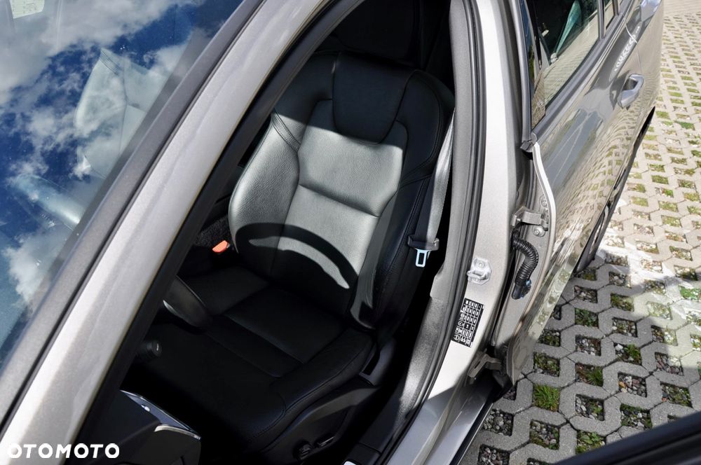 Volvo V60 B3 B Geartronic Momentum - 21