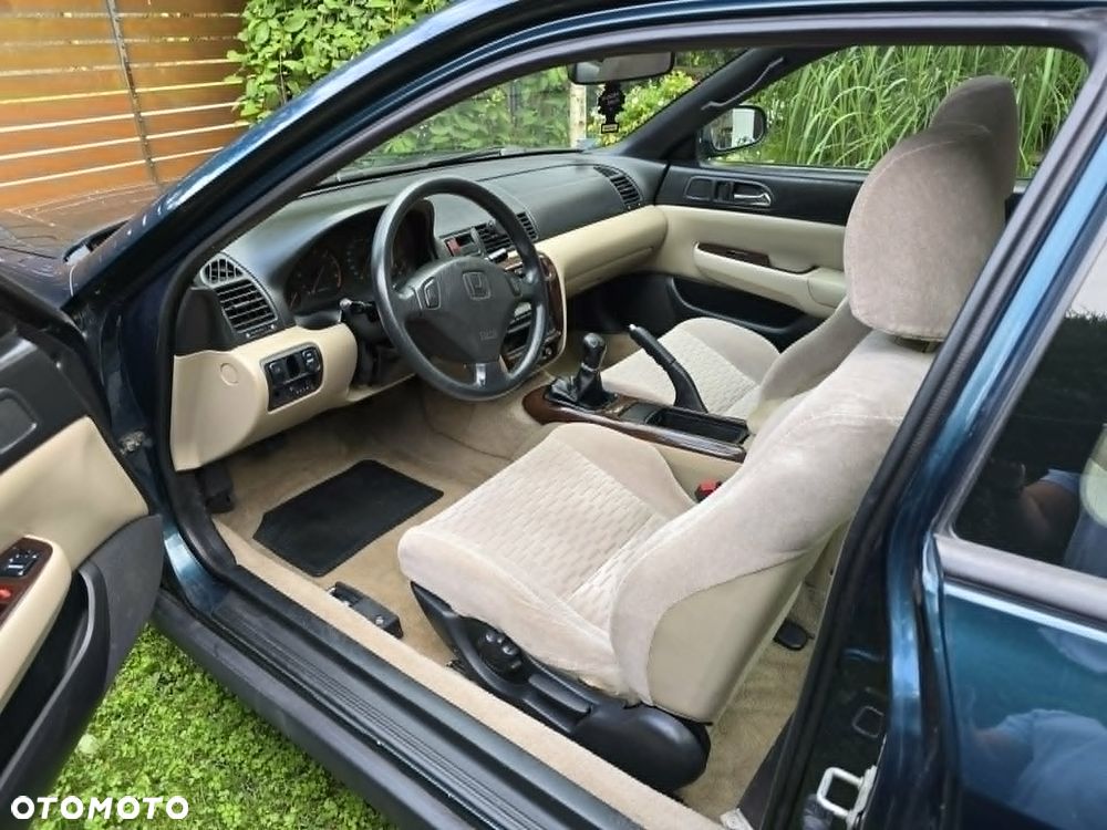Honda Prelude 2.0i-16 - 27
