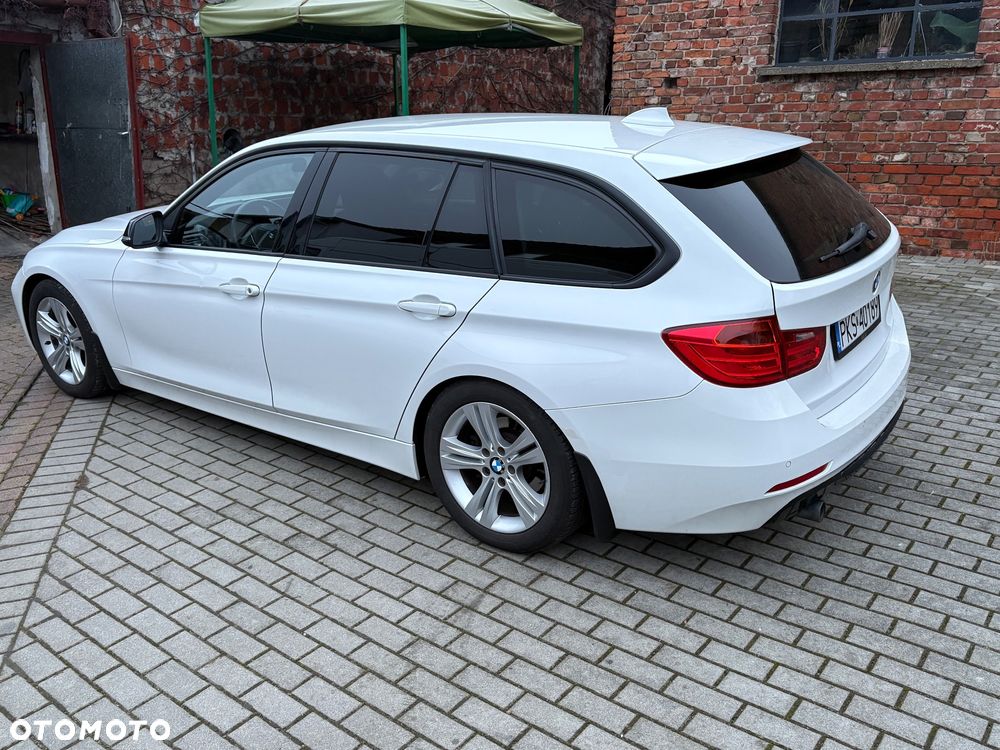 BMW Seria 3 320d - 9