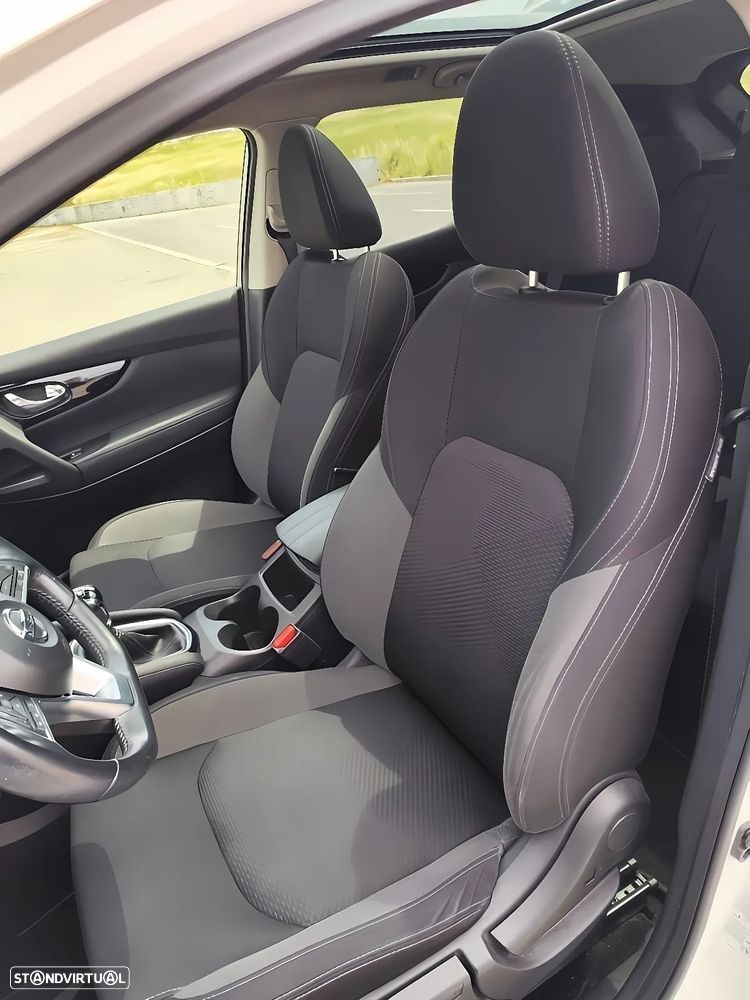 Nissan Qashqai 1.3 DIG-T N-Connecta - 13