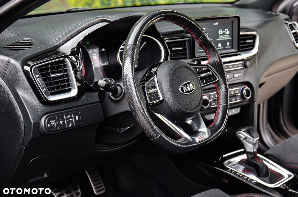 Kia Ceed 1.6 T-GDI DCT7 OPF GT - 28
