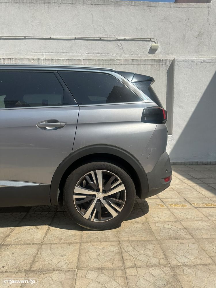 Peugeot 5008 1.5 BlueHDi Allure EAT8 - 12