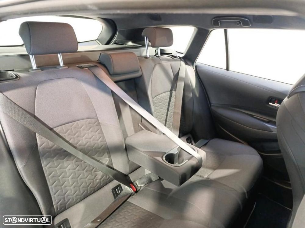 Toyota Corolla Touring Sports 1.8 Hybrid Comfort - 4