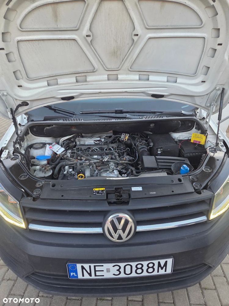 Volkswagen Caddy Maxi - 10