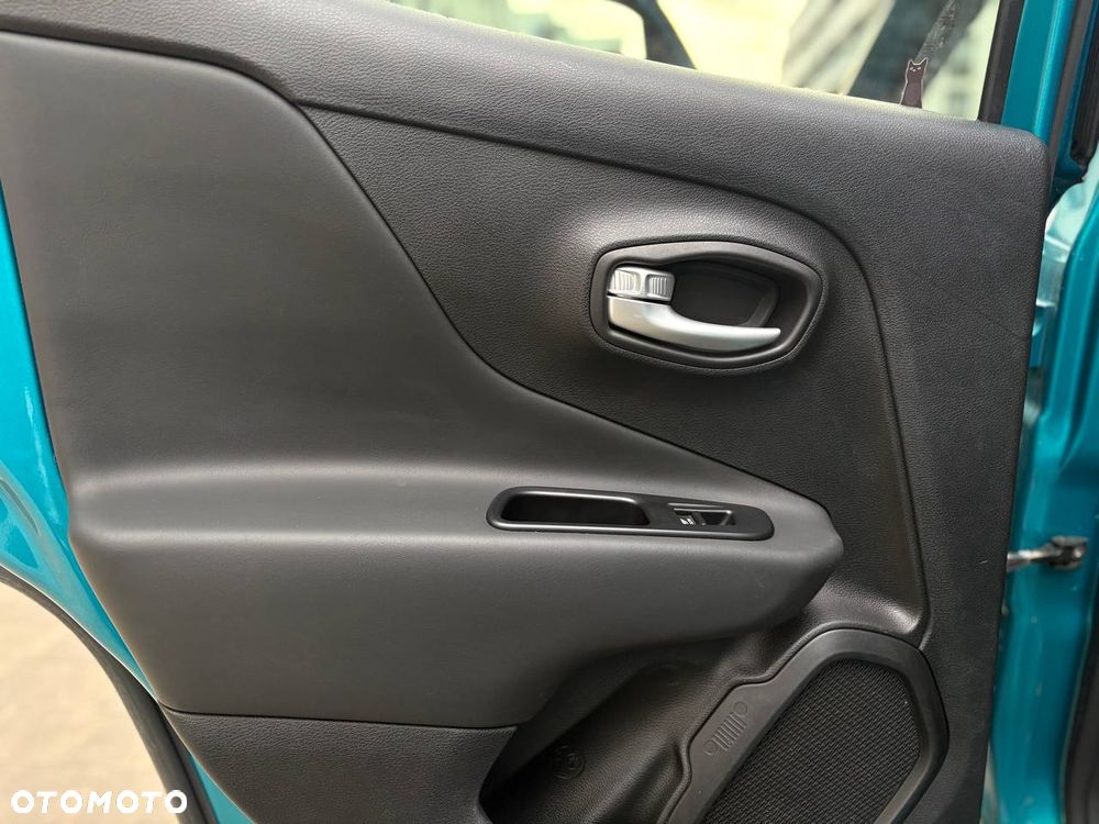 Jeep Renegade 1.5 T4 mHEV North Star FWD S&S DCT - 26