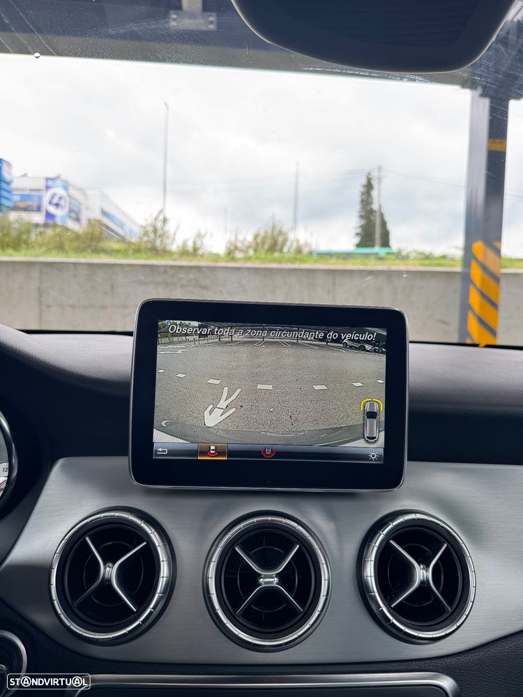 Mercedes-Benz CLA 200 d Shooting Brake AMG Line Aut. - 11