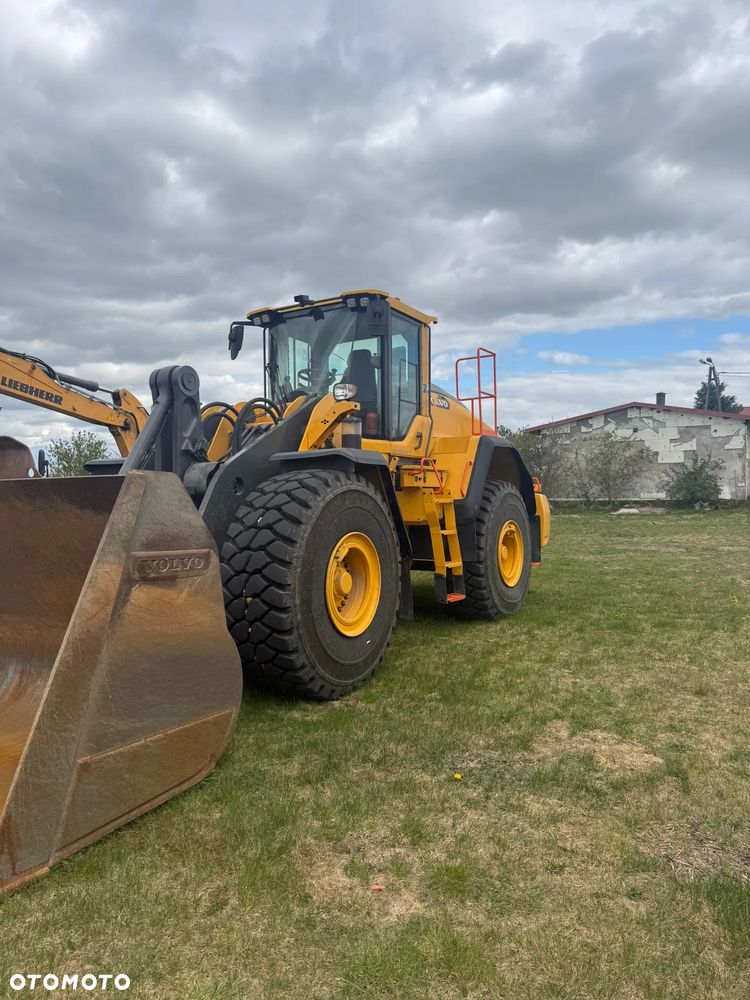 Volvo L180H - 9