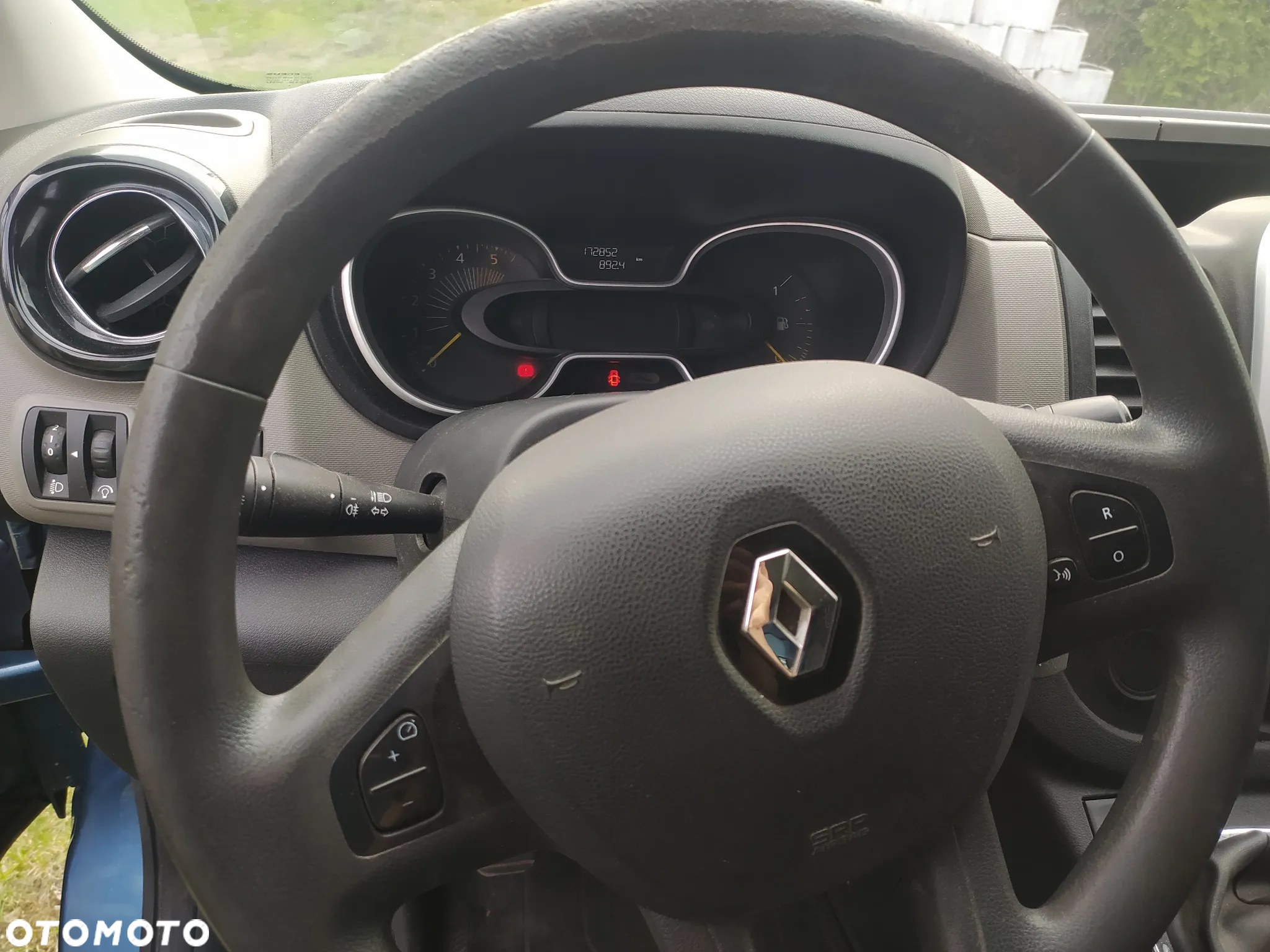 Renault Trafic - 9