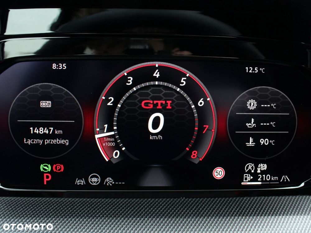 Volkswagen Golf - 16